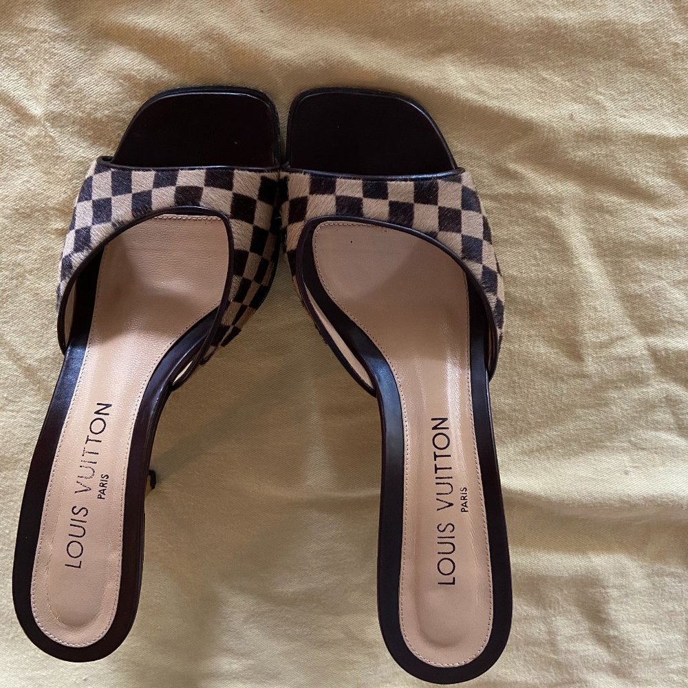 Louis Vuitton Damier  pony hair signature heeled sandals size 38.
